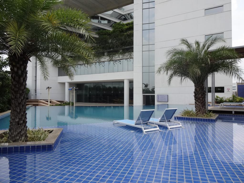 היידראבד Avasa Hotel מראה חיצוני תמונה