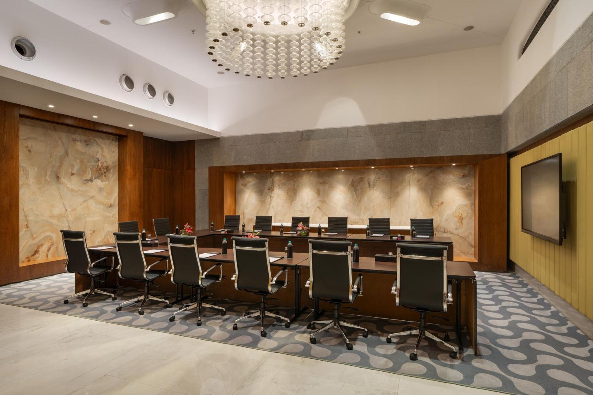 היידראבד Avasa Hotel מראה חיצוני תמונה