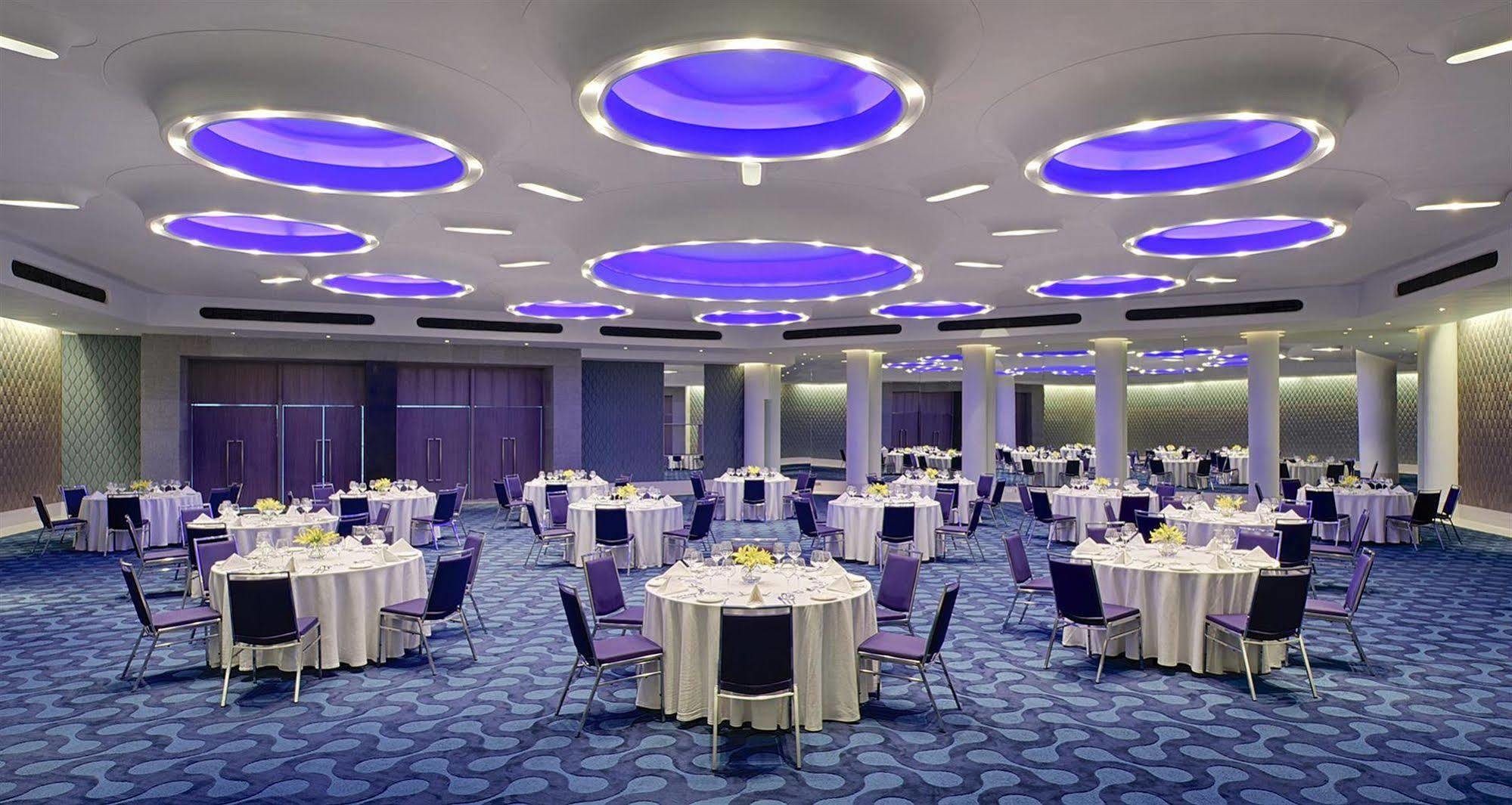 היידראבד Avasa Hotel מראה חיצוני תמונה